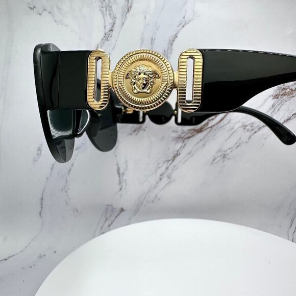 New VERSACE Sunglasses